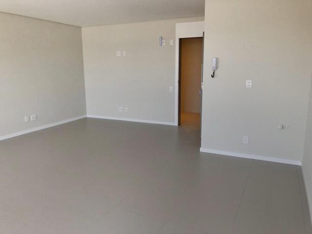 Ampla sala comercial nova com garagem para alugar em Campinas São José - Foto 3