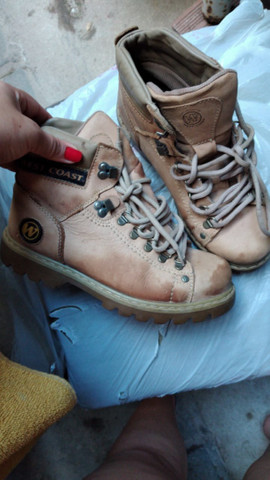 bota para construção civil feminina