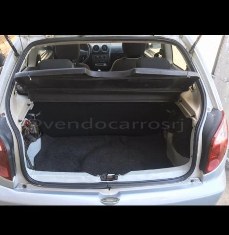 Chevrolet Celta Spirit 2011 - 53.000 km - Foto 10