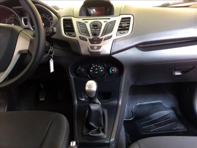 Ford Fiesta 1.6 se Hatch 16v - Foto 12