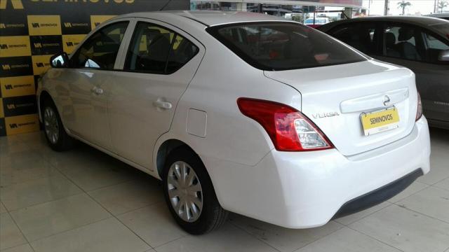 NISSAN VERSA 1.0 12V FLEX 4P MANUAL - Foto 6