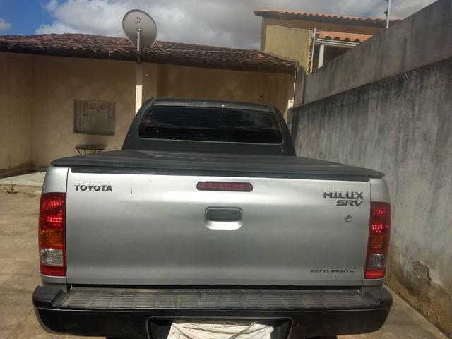 Toyota Hilux vendo e troca em carro de menor valor carro comprador zero único dono