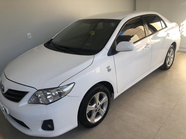 Corolla GLI 1.8, Automática e Banco de Couro, documento pago a 2 meses. - Foto 4