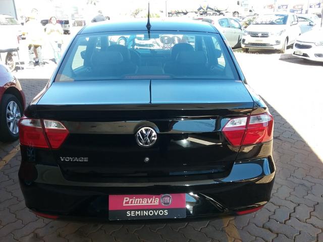 VOLKSWAGEN VOYAGE 1.6 MSI TOTALFLEX 4P MANUAL - Foto 5