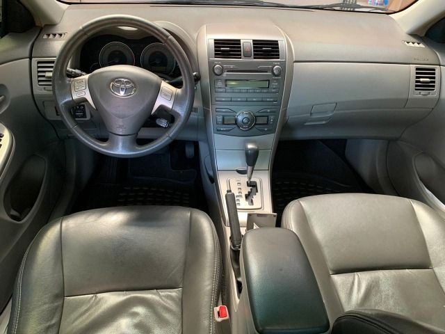 Corolla 1.8 XEI automático em perfeito estado - Foto 7