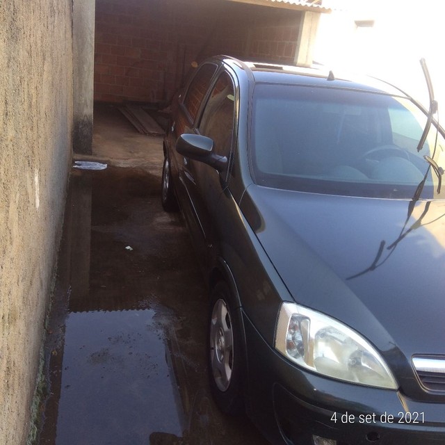 GM CORSA PREMIUM