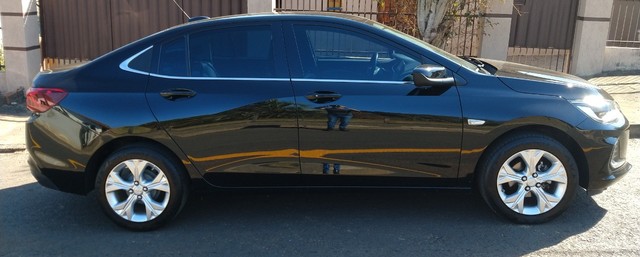 ONIX PREMIER SEDAN TURBO 2020