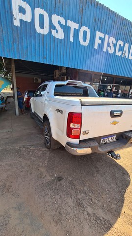 S-10 4X4 HIGH COUNTRY