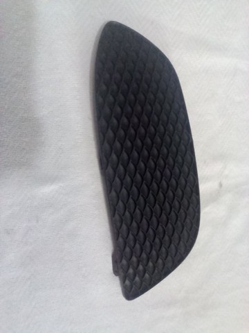 Grade milha Mercedes C180 C200 LD