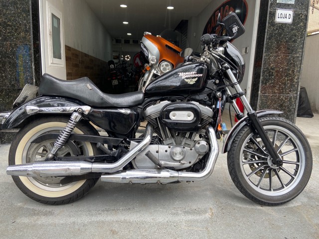 HD HARLEY DAVIDSON 883 PRETA 2008