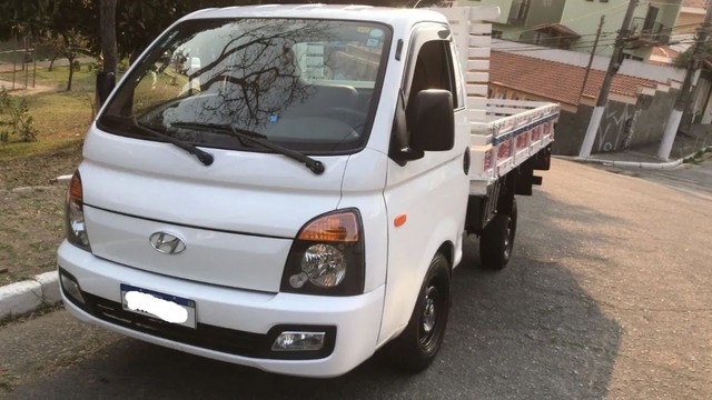 HYUNDAI HR PRA VENDER LOGO