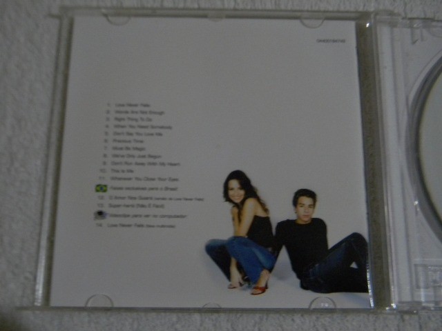 Cd Sandy e Júnior Internacional 2002 Raridade. - Foto 3