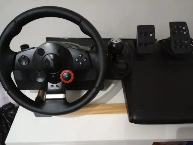 Simulador USB Shifter, câmbio de engrenagens de jogos de corrida, volante  sequencial H, compatível com Logitech G29 G27 G25 G920 com para volante  T300RS GT : : Games e Consoles