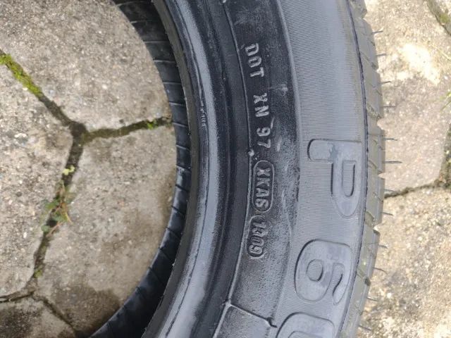 Pneu Pirelli P6000 sem uso ano de fabricação 2009 para colecionador - Foto 4
