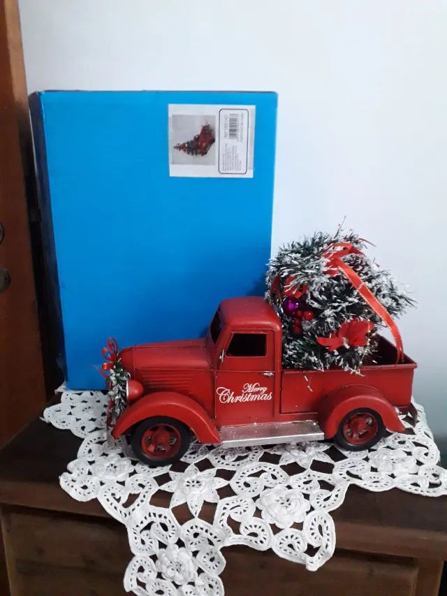Caminhão decorativo Natalino com árvore - Foto 2
