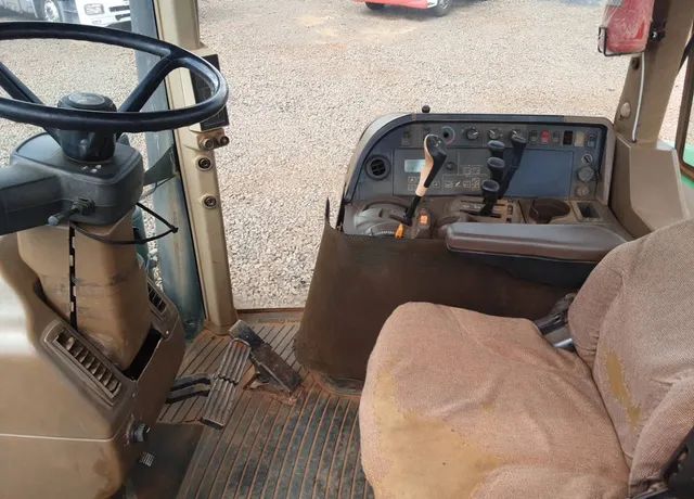 Trator John Deere 7210J ano 2013, 4x4, em SP - Foto 6