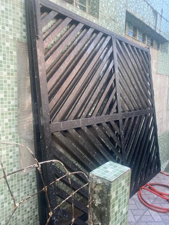 Vendo Portão de Alumínio - Foto 3