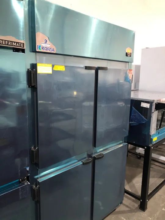 Mini camara 4 portas inox 