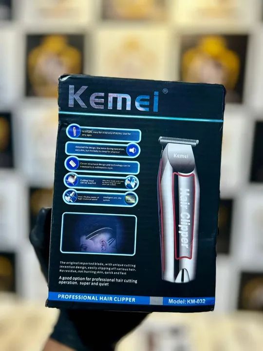 Máquina de Cortar Cabelo Kemei KM-032 - Nova - Foto 2
