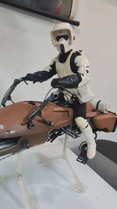 Star Wars, Scout Trooper with Speedbiker, 1/6 polegadas - Foto 2