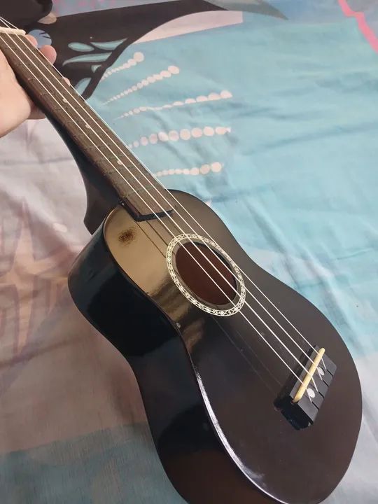 Ukulele soprano  - Foto 4