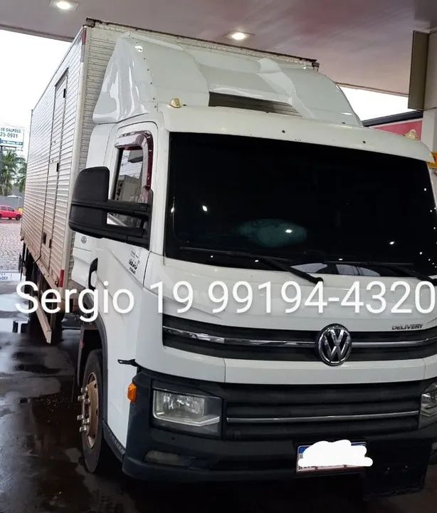 VW Delivery 9.170 Abaixo da tabela com bau