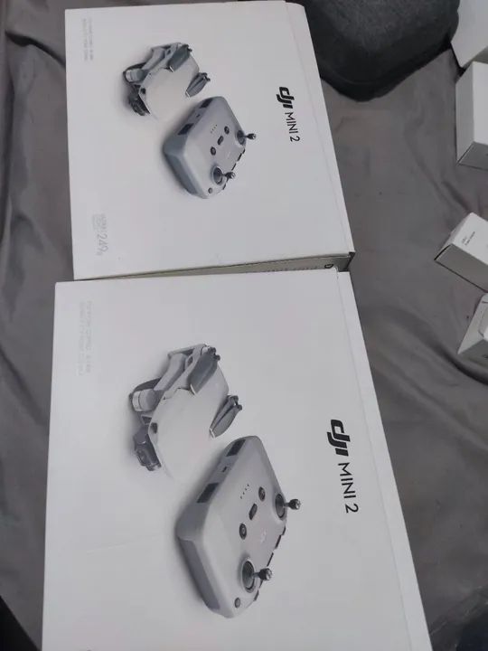 DUAS BATERIAS MINI 2 + HUB  - Foto 3