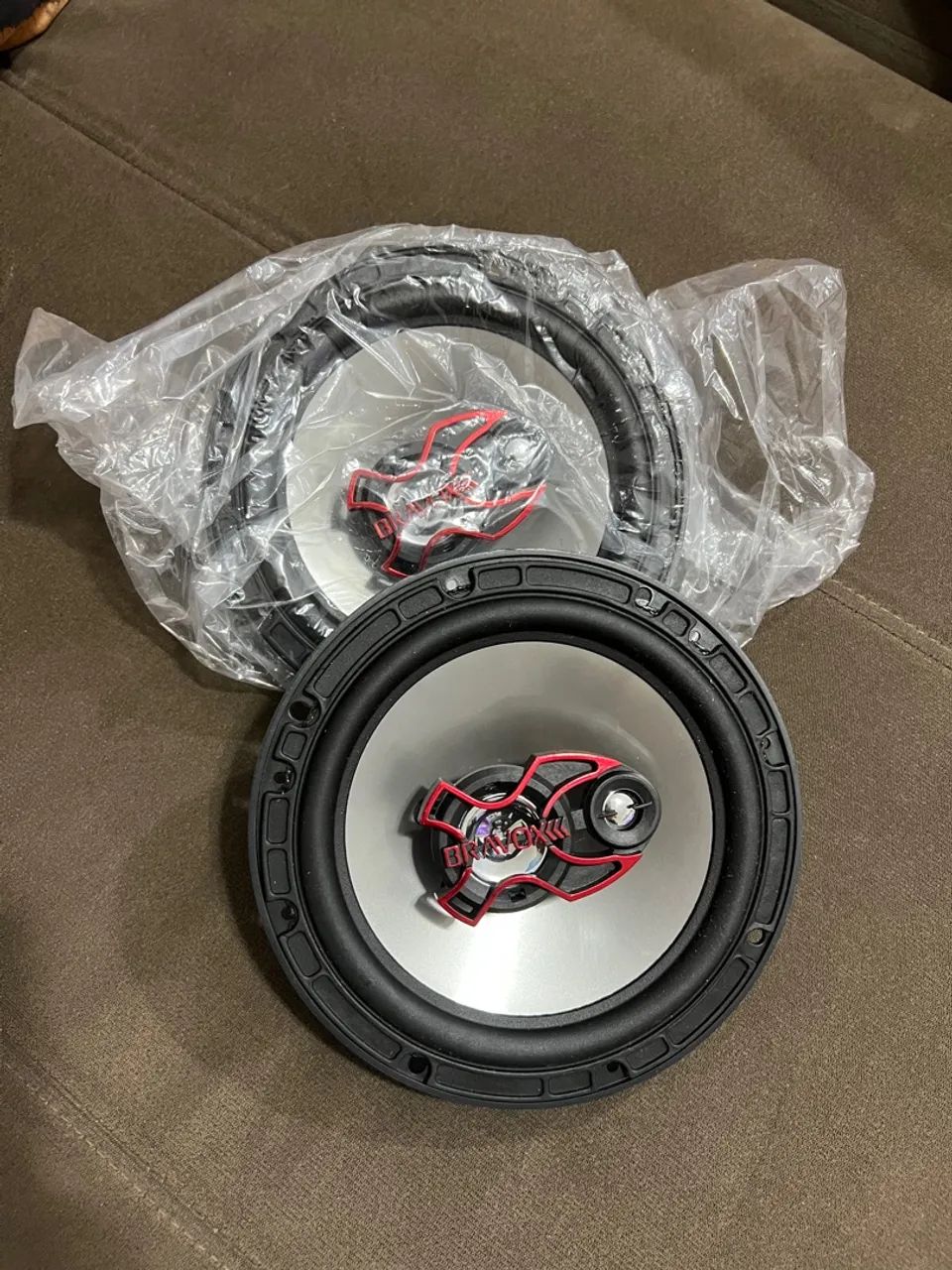 Vendo 4 alto falantes