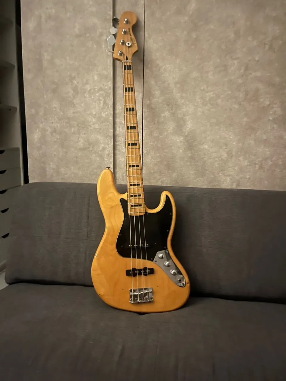 Baixo Squier Jazz Vintage Modified