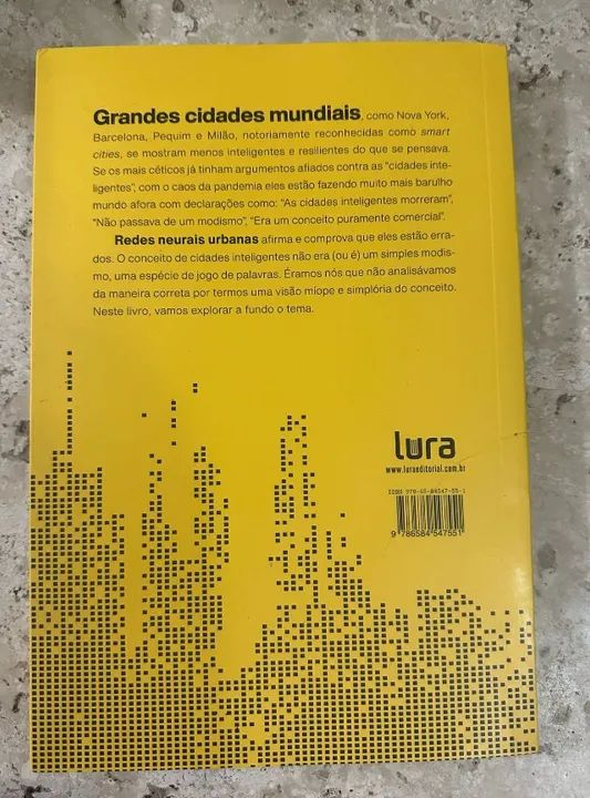 Livro Redes Neurais Urbanas por Renato de Castro - Foto 2