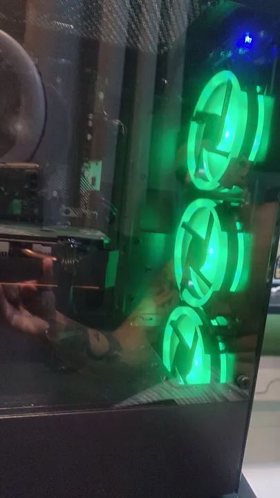 Kit Gamer Completo - 4 Monitores + Gabinete RGB + Acessórios - Foto 3