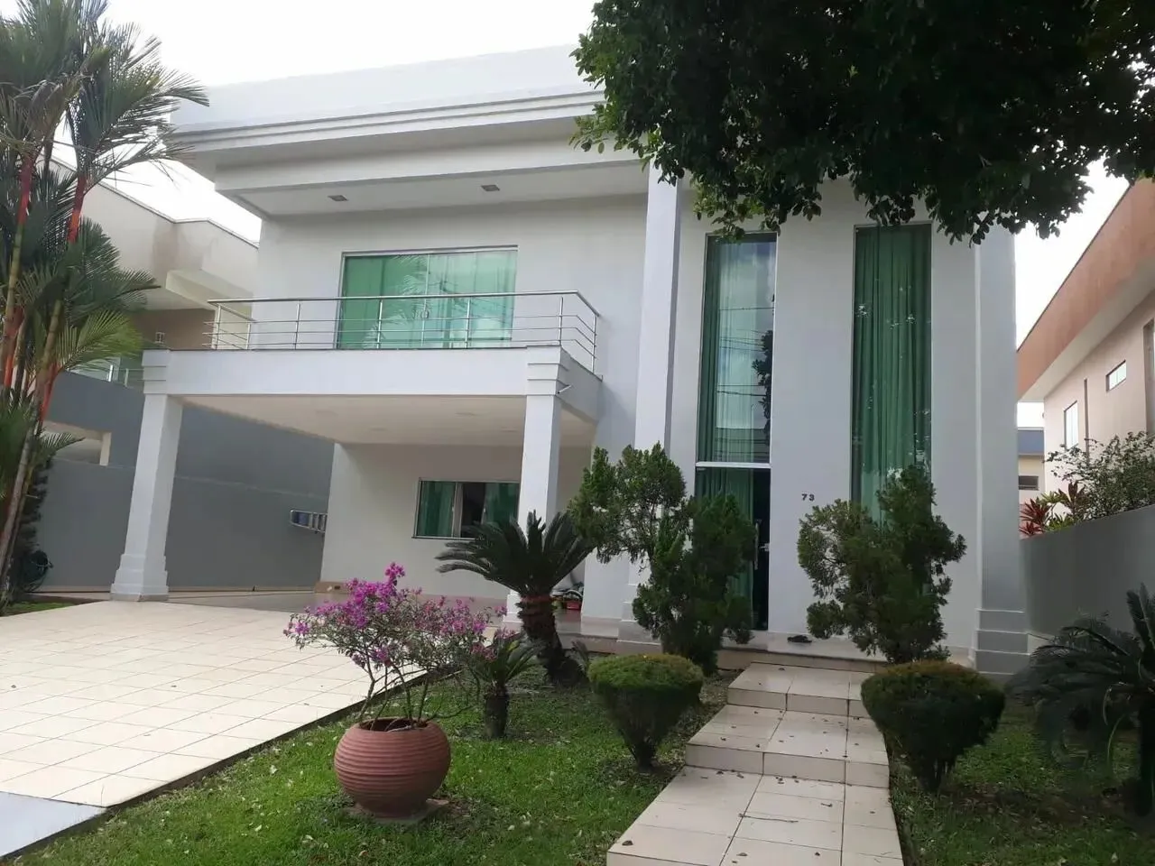 Casa para Locação Condomínio Montenegro Boulevard 3 suítes, piscina e área gourmet