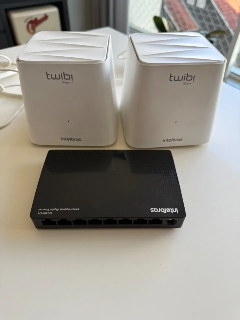 Kit Roteador Wi-Fi Mesh com 2 Unidades Twibi Giga+ Intelbras + BRINDE