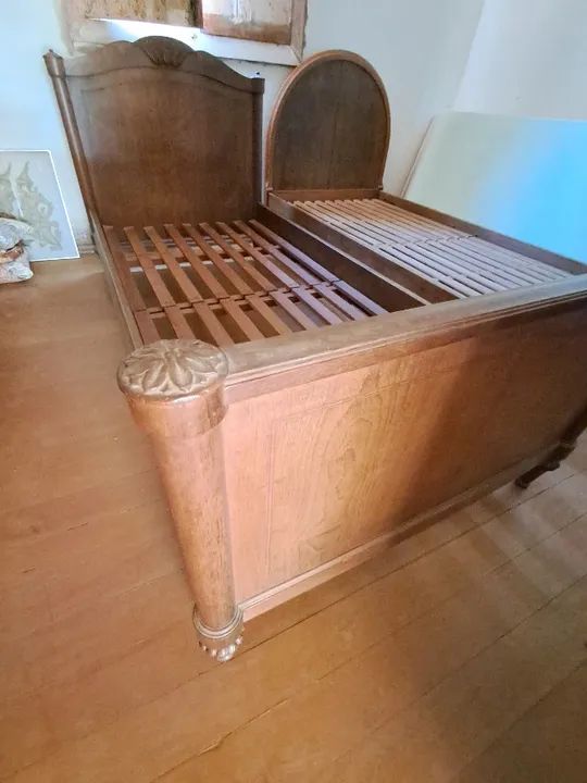 Cama de solteiro de madeira (antiguidade) - Foto 2