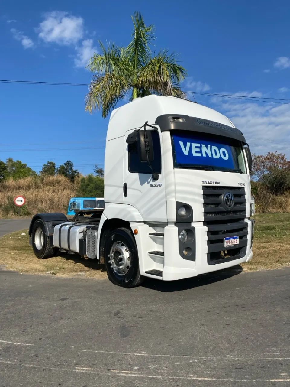 VW 19-330 ano 2015 (CAMINHAO MUITO NOVO) - Foto 2