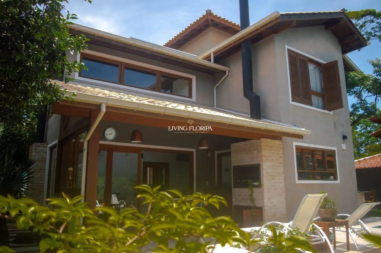 Casa 3 suítes à venda, 180m² - Novo Campeche, Florianópolis, SC