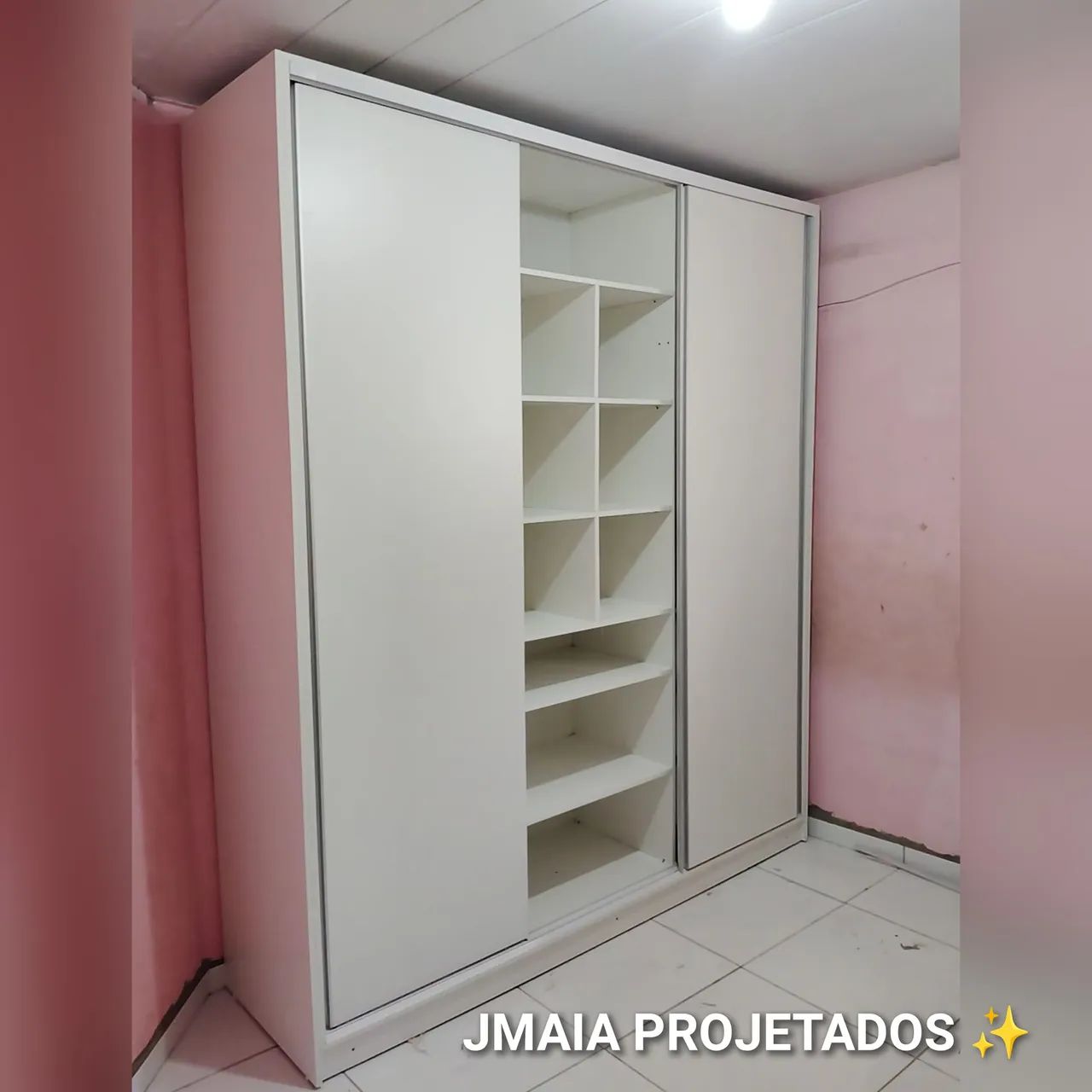 Guarda roupa projetado 