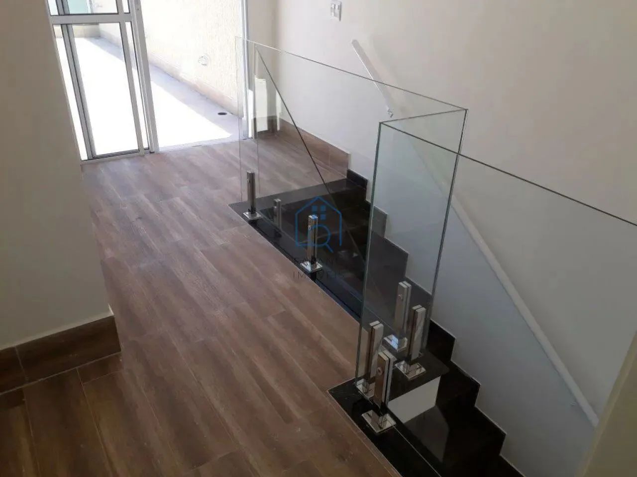 Casa a Venda com 3 Suites e 2 Vagas - Foto 2