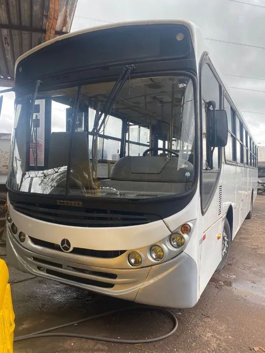 Ônibus Mercedes-Benz -  1721 Caio Apache 2011/11em excelente estado!
