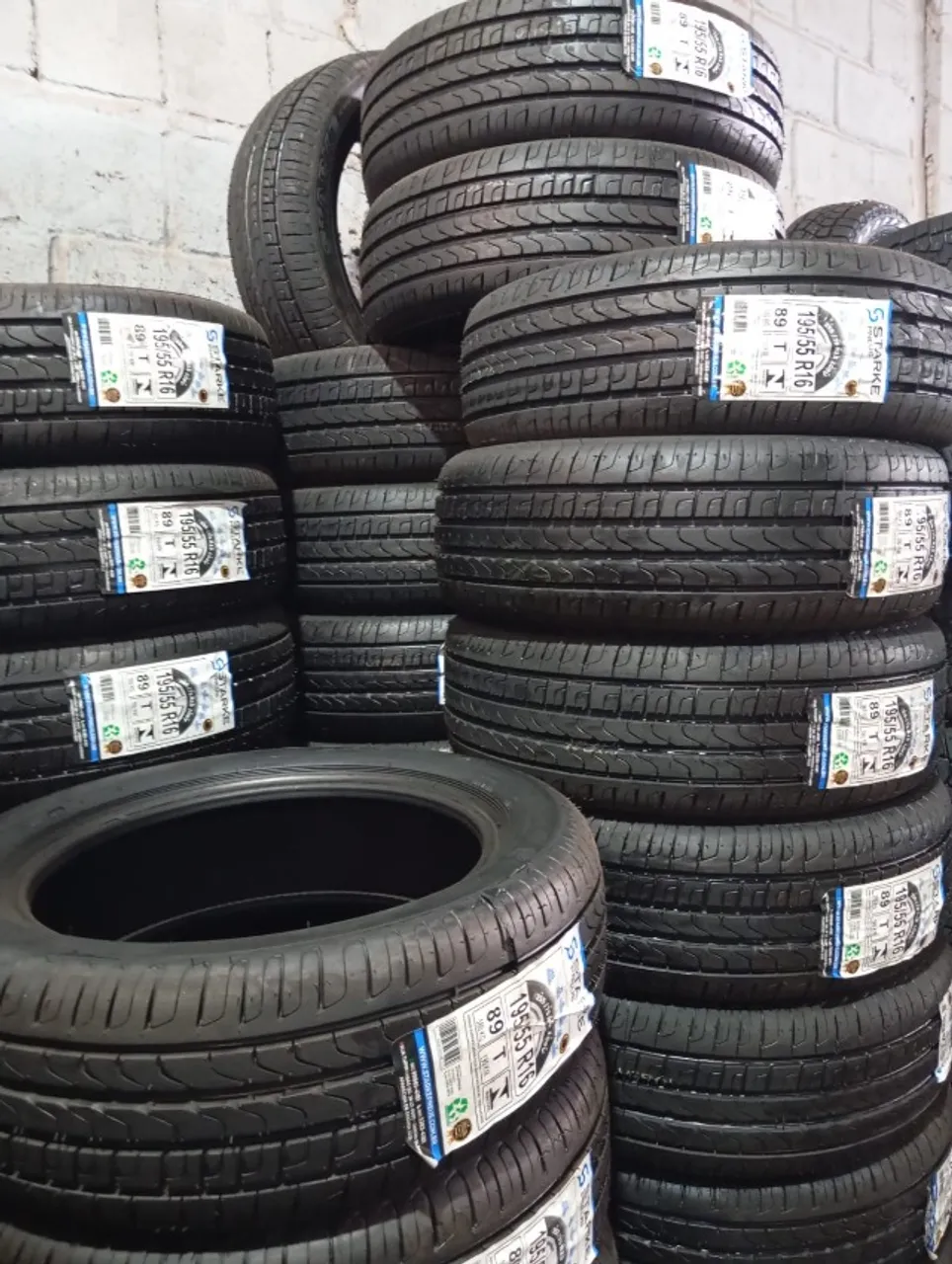 Pneus remold com borracha Vipal qualidade e economia 195/55-16 por 240,00