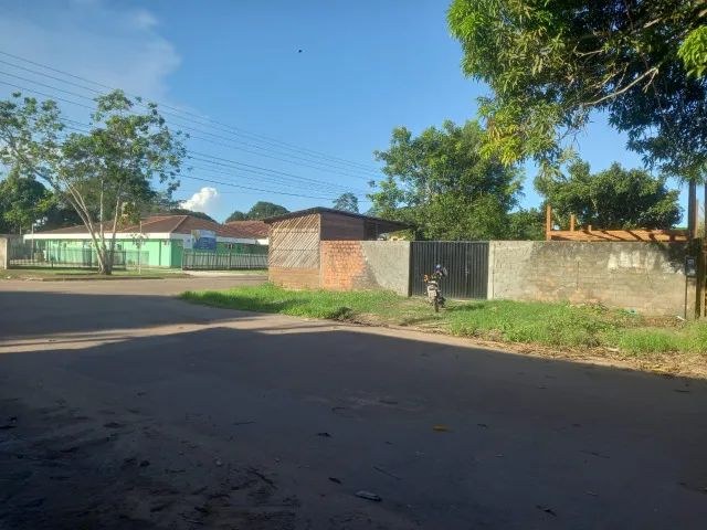 Terreno esquina no Novo Horizonte, em frente à UPA