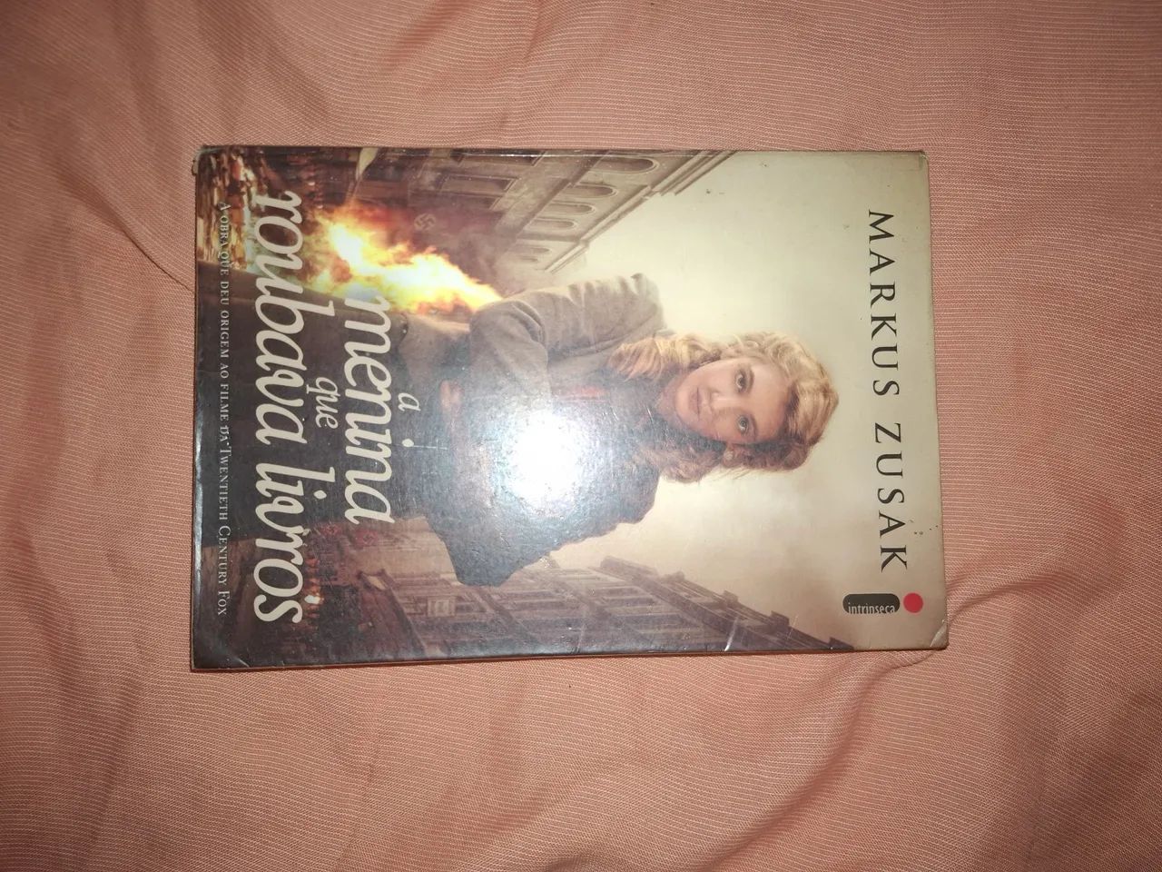 LIVRO A CULPA É DAS ESTRELAS - Foto 5