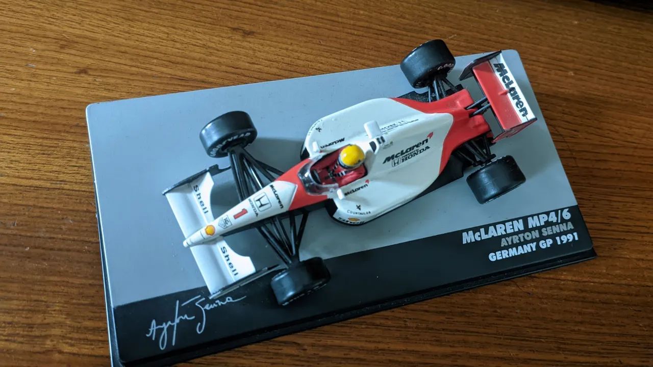 McLaren - Ayrton Senna