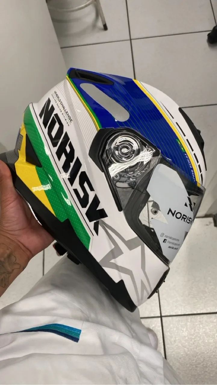 Capacete norisk tamanho 58