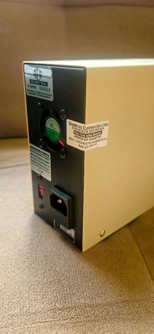 Fonte De Alimentação Digital Bancada 32v 5a AFR Fa3005m - Foto 2