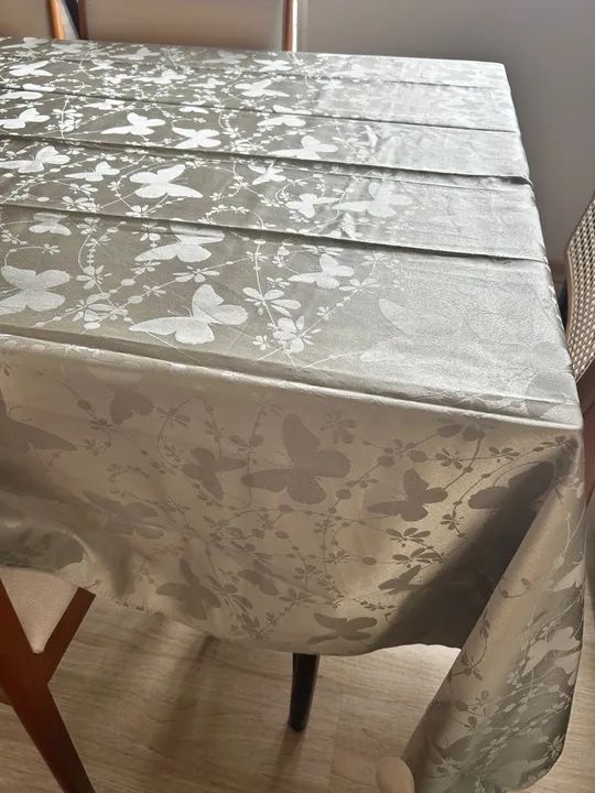 Toalha de Mesa com Estampa de Borboletas verde - Foto 5