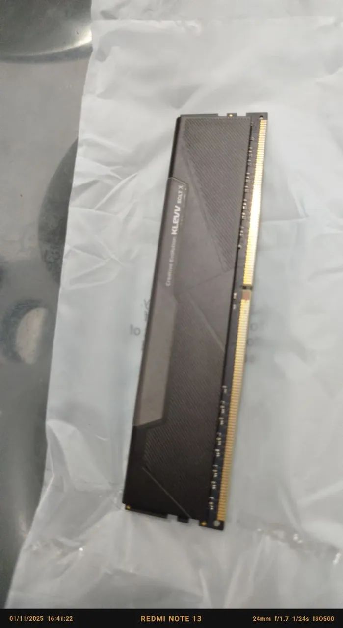 KLEVV BOLT X 8GB DDR4 RAM Memory64264605463043121