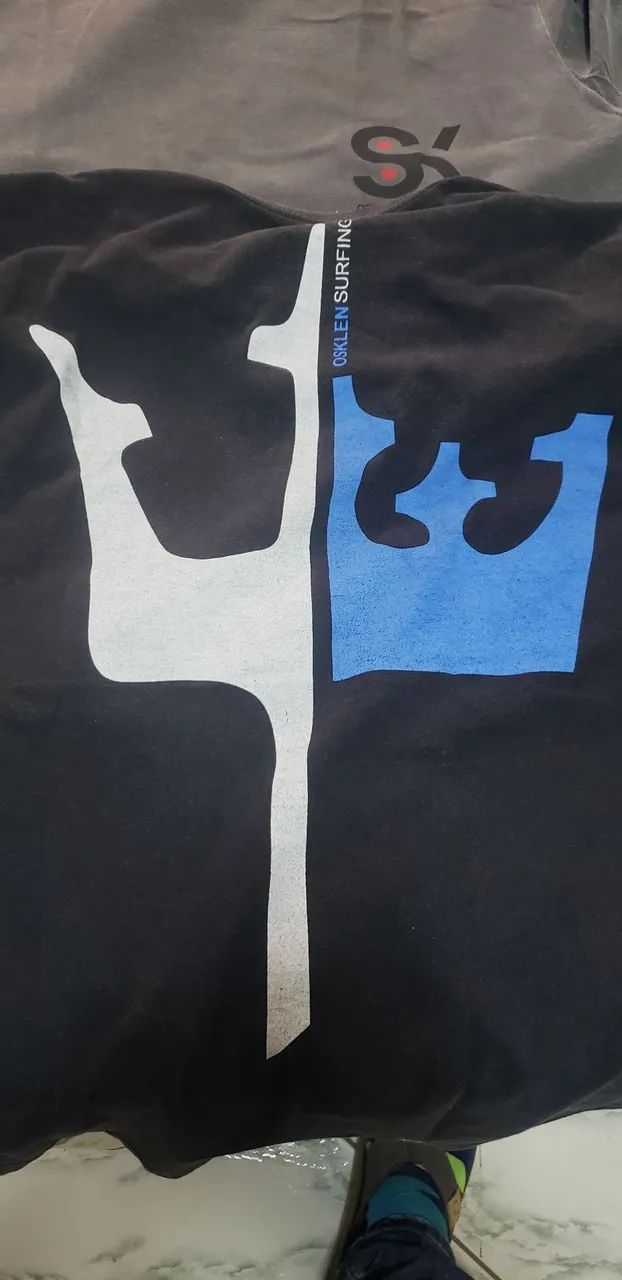 6 Camisetas Estilosas - Diversas Cores e Estampas - Foto 3