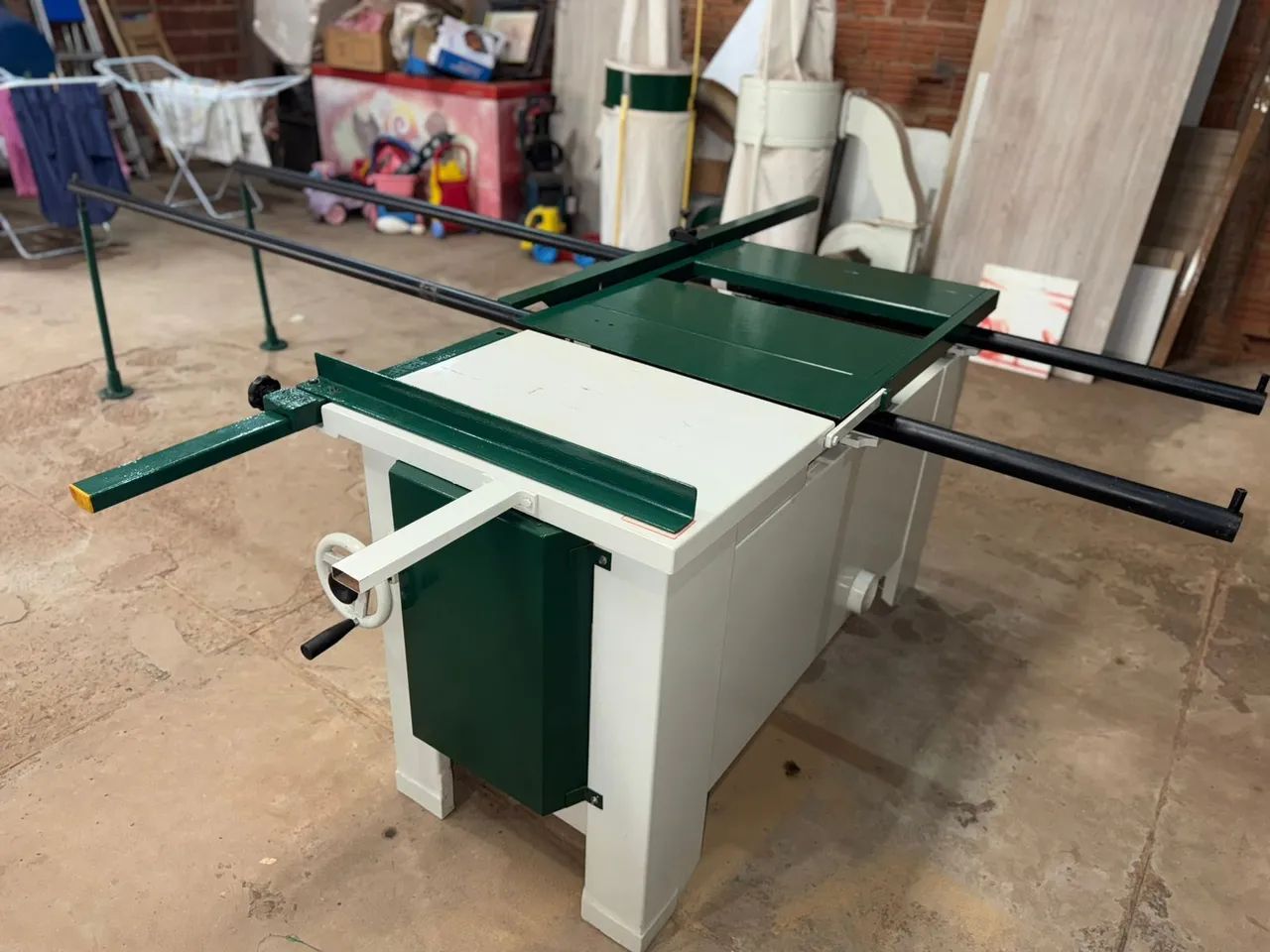 Esquadrejadeira Makisiwa eixo inclinável 2400 milímetros revisada  - Foto 4