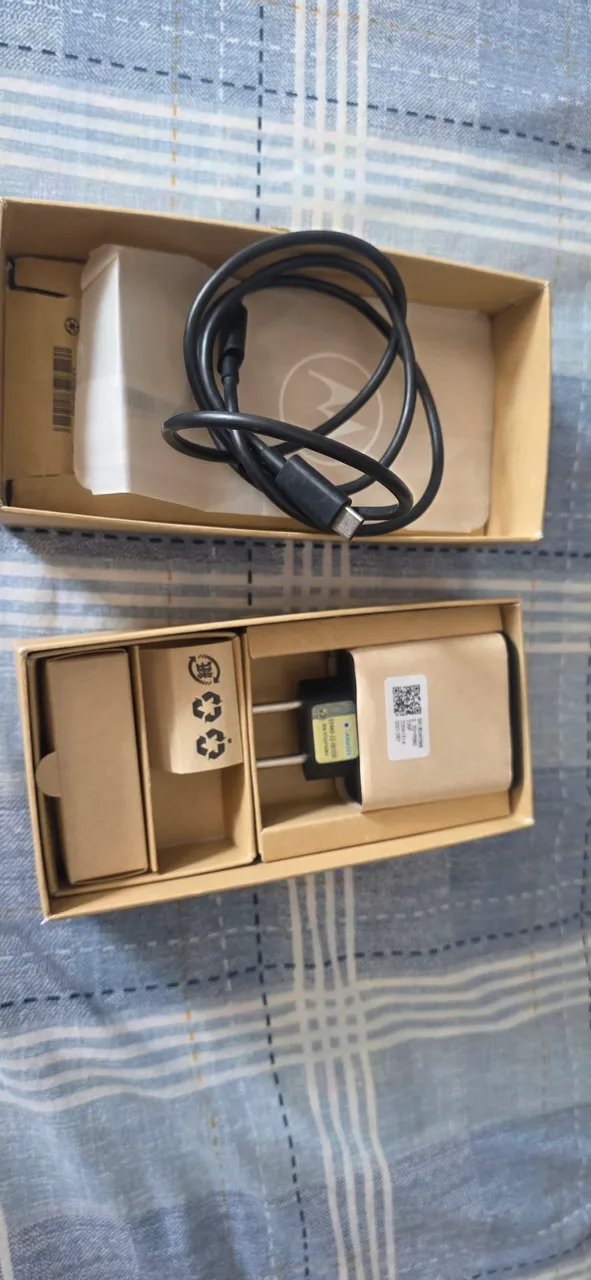 Carregador Motorola Original + Cabo USB-C